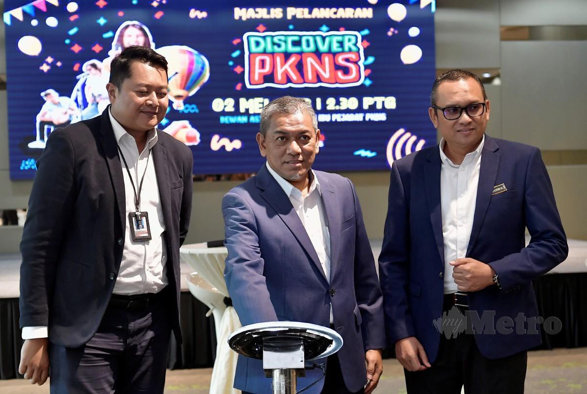  SUHAIMI  (tengah) melancarkan Discover PKNS 2023 di Ibu Pejabat PKNS.