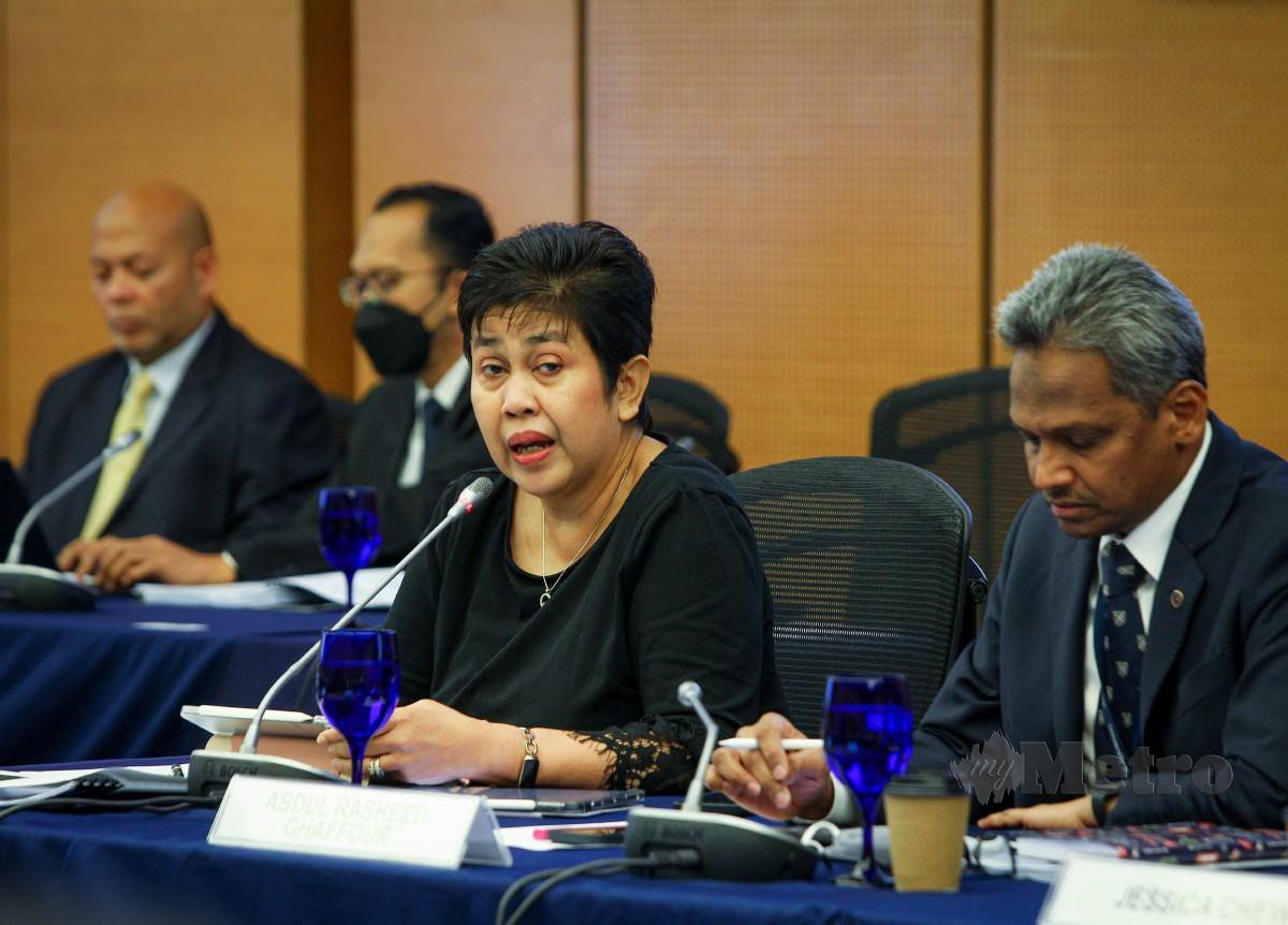 Gabenor Bank Negara Malaysia (BNM), Tan Sri Nor Shamsiah Mohd  Yunus ketika sidang media Prestasi Ekonomi Suku Ketiga Tahun 2022. - FOTO NSTP