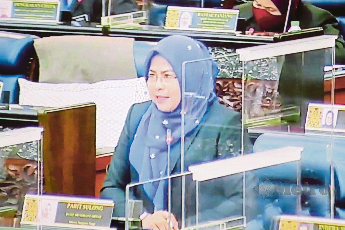 DATUK Dr Noraini Ahmad pada hari ketiga Mesyuarat Ketiga, Penggal Ketiga, Parlimen Keempat Belas di Dewan Rakyat, Bangunan Parlimen. FOTO Aizuddin Saad
