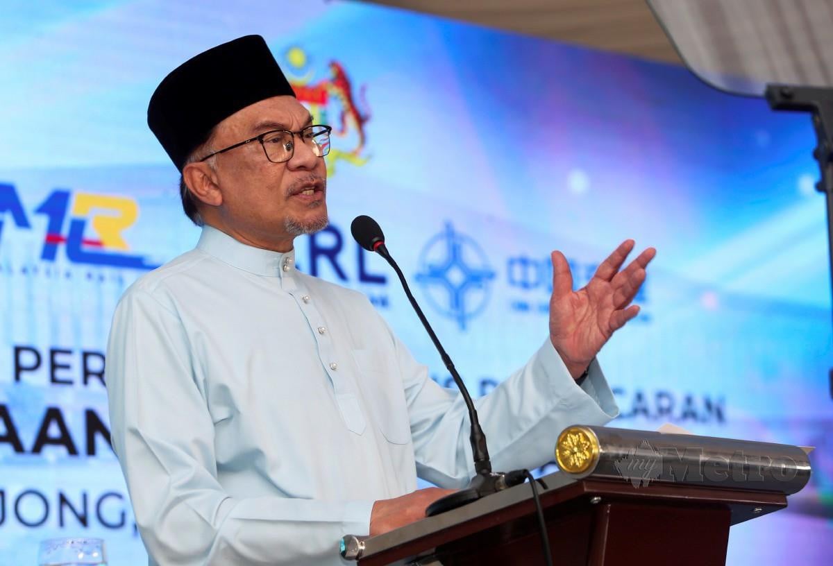 Perdana Menteri, Datuk Seri Anwar Ibrahim. - FOTO Nik Abdullah Nik Omar
