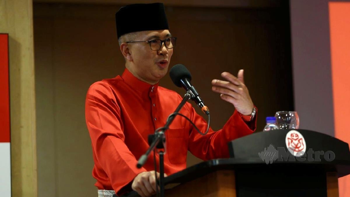 Tengku Datuk Seri Zafrul Abdul Aziz pada majlis perasmian Mesyuarat Perwakilan Umno Bahagian Ipoh Barat di Dewan Umno Bangunan Umno Negeri di Ipoh. FOTO L.MANIMARAN