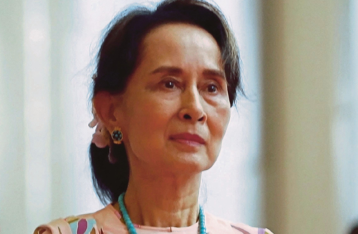 SUU Kyi.