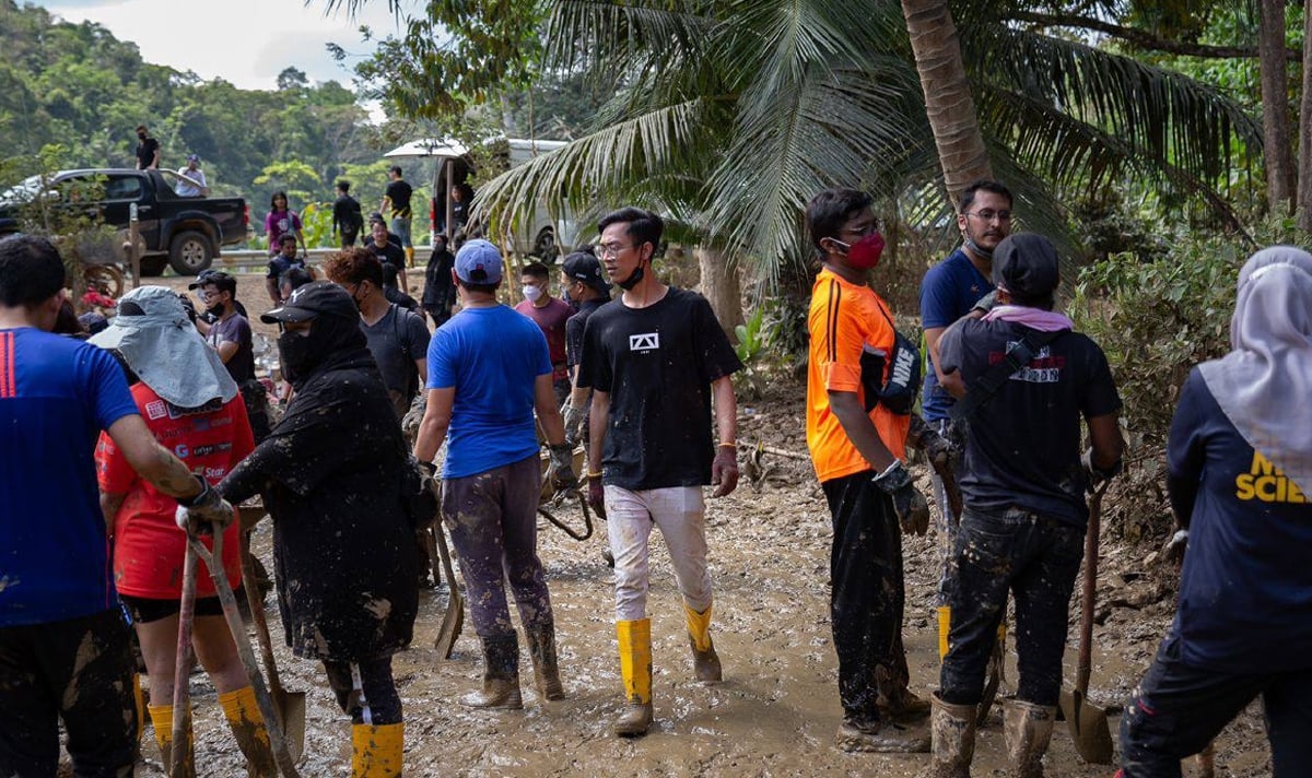 SUKARELAWAN muda, Kierazid menggerakkan misi bantuan pasca banjir sejak hari pertama kejadian lagi