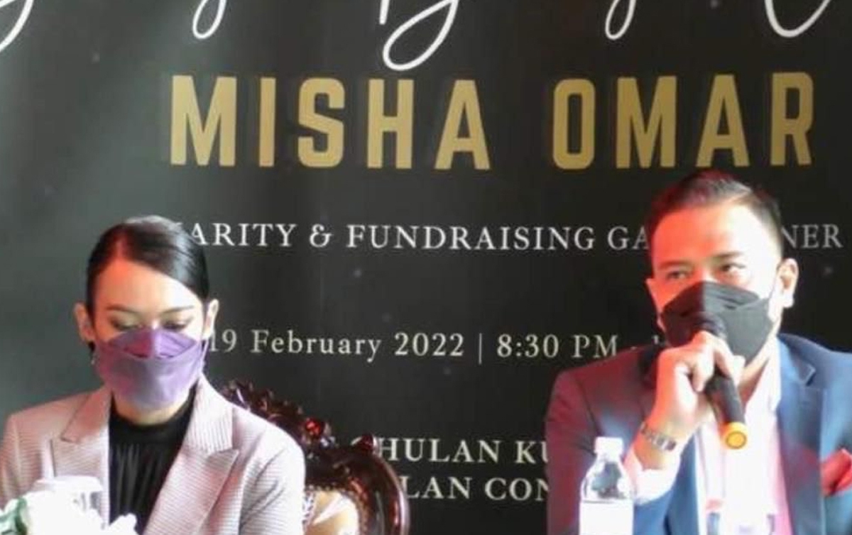 MISHA Omar (kiri) dalam sidang media, baru-baru ini.