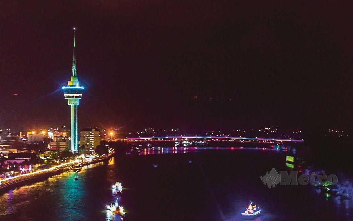 PERMANDANGAN Menara Kuantan 188, bersebelahan Sungai Kuantan. FOTO Farizul Hafiz Awang