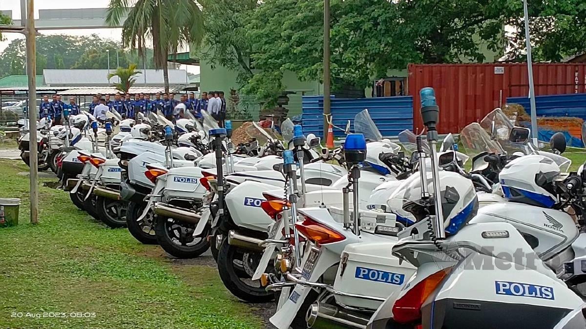 Lebih 25 Unit Rondaan Bermotosikal (URB) dari Polis Diraja Malaysia (PDRM) tiba di perkarangan Jabatan Forensik Hospital Tengku Ampuan Rahimah. FOTO RUWAIDA MD ZAIN 