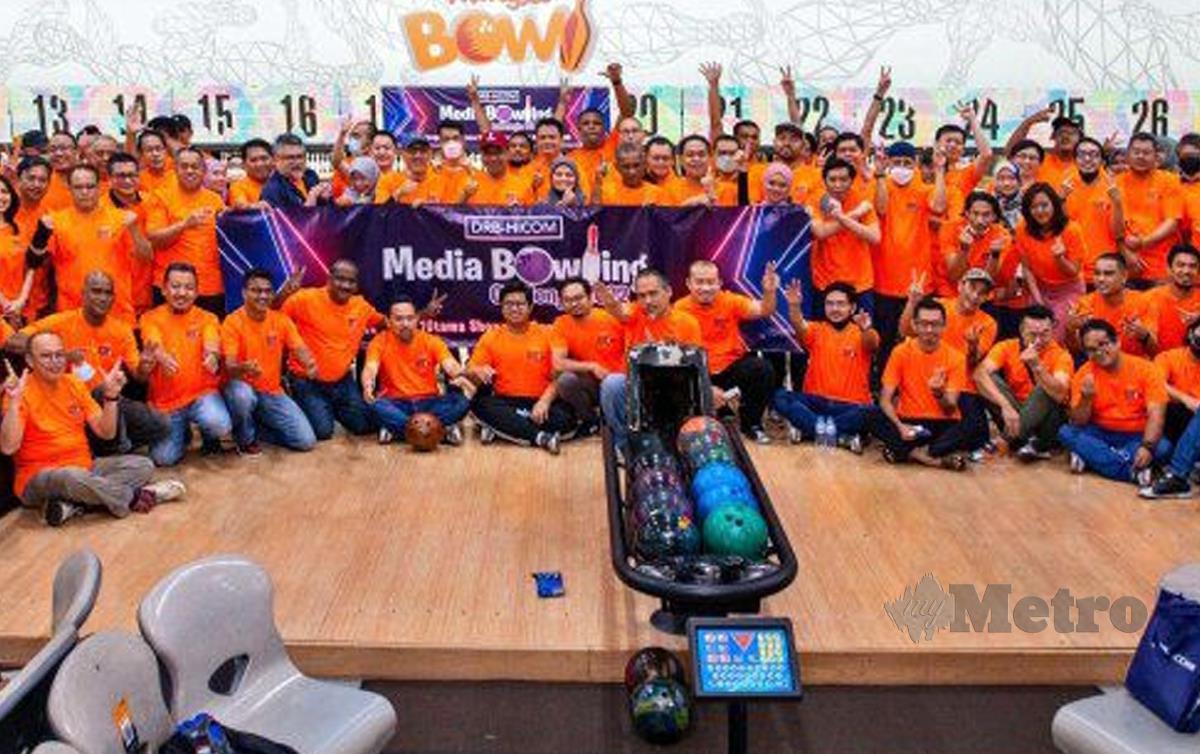 SEBANYAK 30 pasukan media menyertai pertandingan DRB-HICOM Media Bowling Challenge 2022.