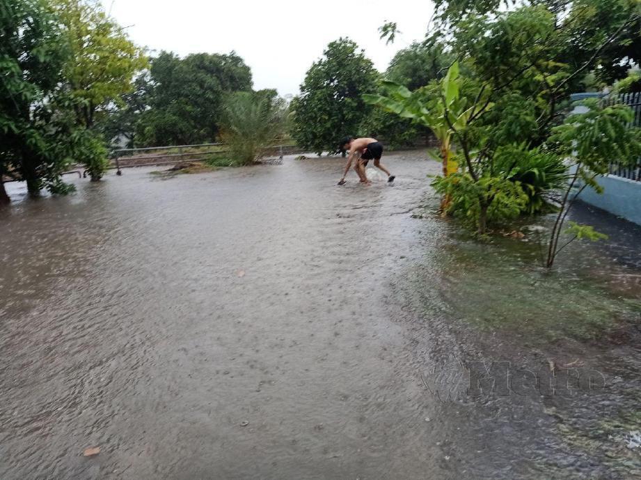 'Taman atas bukit pun banjir' | Harian Metro