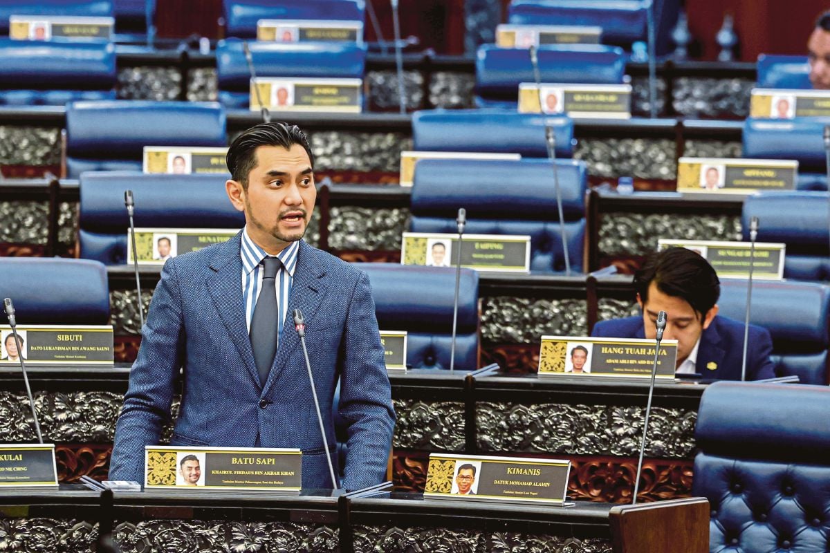 KHAIRUL menjawab Pertanyaan-pertanyaan bagi Jawab Lisan pada Sidang Dewan Rakyat di Bangunan Parlimen hari ini. FOTO Bernama