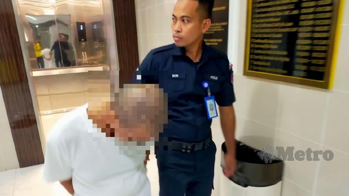 Seorang lelaki warga emas berusia 68 tahun dijatuhi hukuman penjara 10  tahun dan 14 sebatan  di Mahkamah Sesyen Kuala Terengganu  atas pertuduhan  merogol dan melakukan amang seksual fizikal terhadap dua cucu tirinya. FOTO ZATUL IFFAH ZOLKIPLY