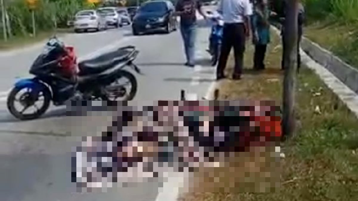 PENUNGGANG motosikal wanita maut digilis lori dipandu lelaki positif dadah dalam kejadian di Jalan Sungai Lalang berhampiran Sekolah Kebangsaan (SK) Hulu Semenyih, Semenyih, hari ini. FOTO Ihsan Pembaca