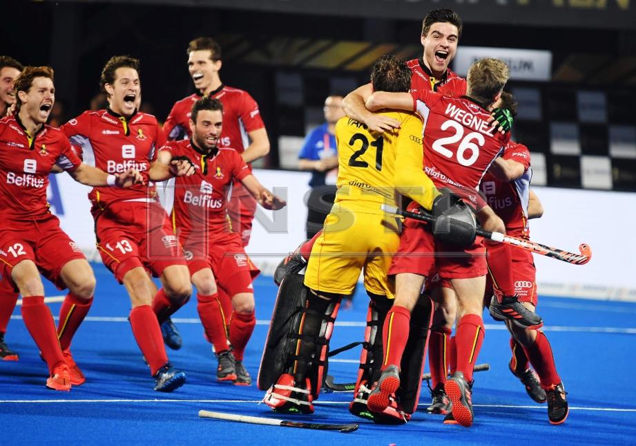 PEMAIN Belgium meraikan kemenangan selepas menewaskan Belanda. FOTO/AFP 