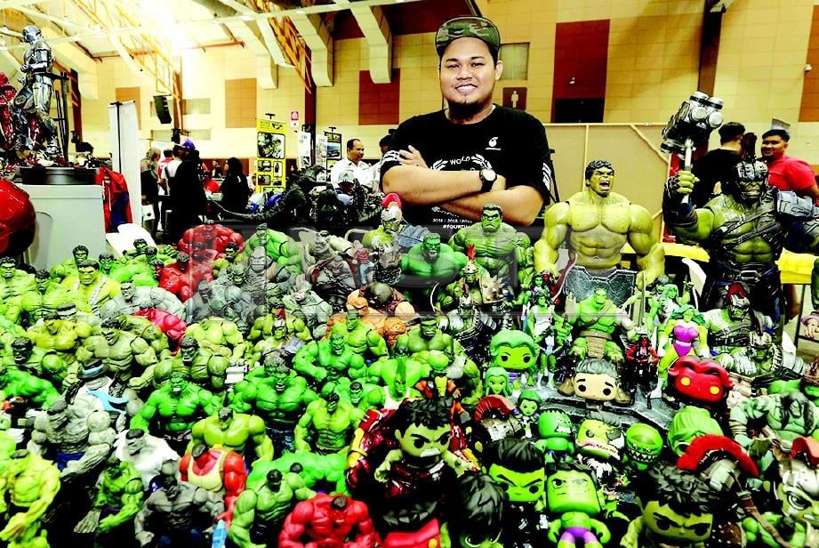  ANTARA koleksi figura Hulk kepunyaan Abdul Hafiz.