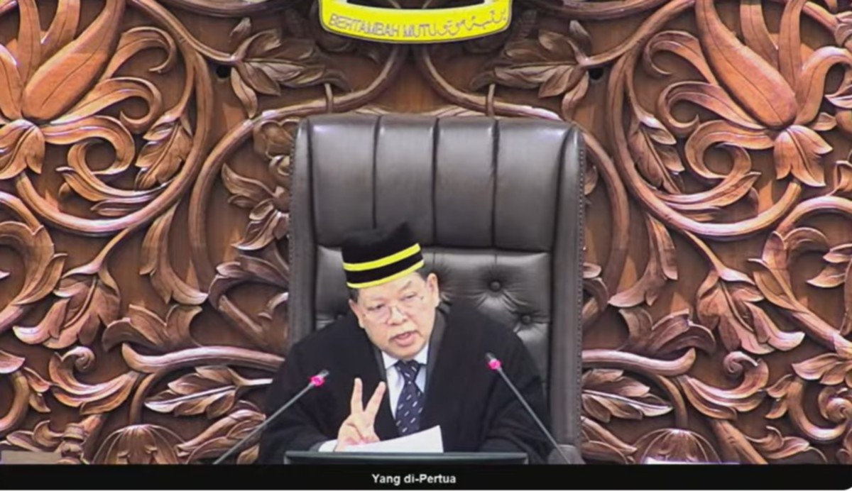 YANG Dipertua Dewan Rakyat, Tan Sri Johari Abdul. FOTO Ihsan Youtube Parlimen Malaysia