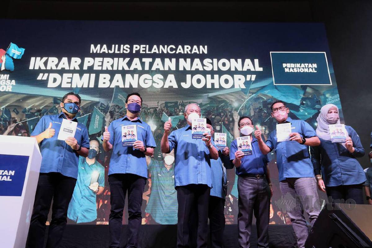 MUHYIDDIN ketika merasmikan Ikrar PN Untuk Johor. FOTO Nur Aisyah Mazalan