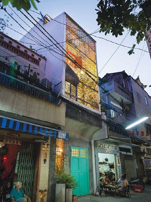 SAIGON House yang terletak di Ho Chi Minh, Vietnam ini menduduki tempat kedua dalam kategori Projek Masa Depan.