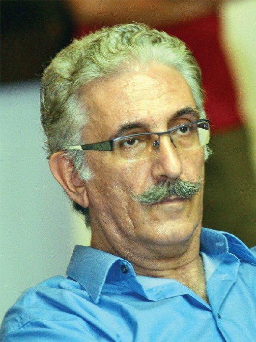 FARHAD Fakhrian.