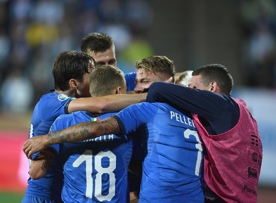 SKUAD muda Itali kendalian Mancini kelihatan lebih mantap. — FOTO Getty Images