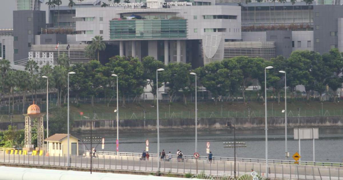 Singapura Minat Sambung Laluan Pejalan Kaki Berbumbung