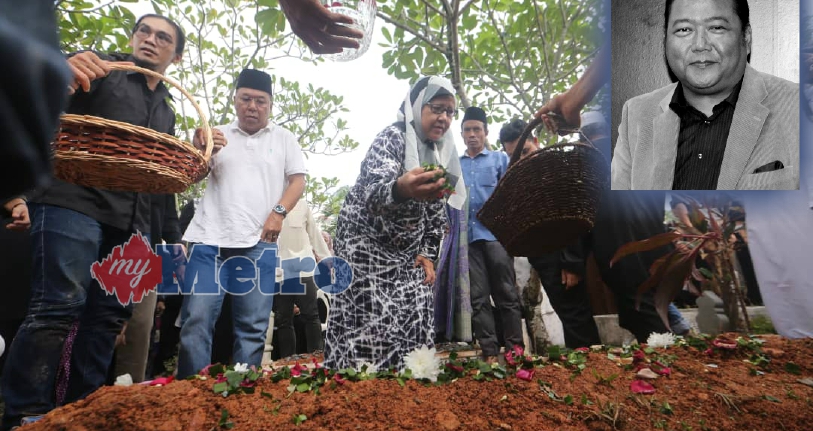 Mahadzir selamat dikebumikan [METROTV]  Harian Metro