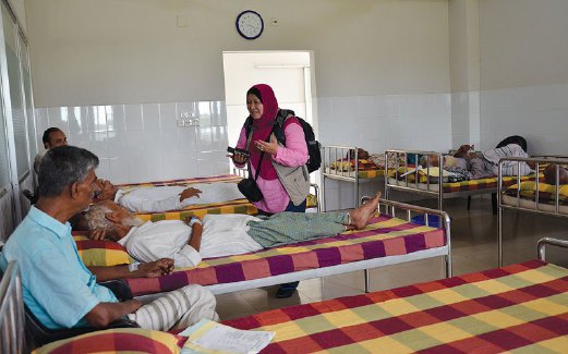 NORELAN menyantuni pesakit katarak di Bangladesh.