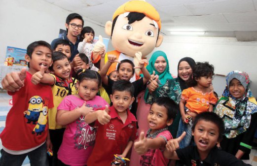 KANAK-KANAK dari Rumah Anak-Anak Yatim Yayasan Amanah An-Nur Maisarah tidak sabar untuk bertemu dengan Boboiboy.