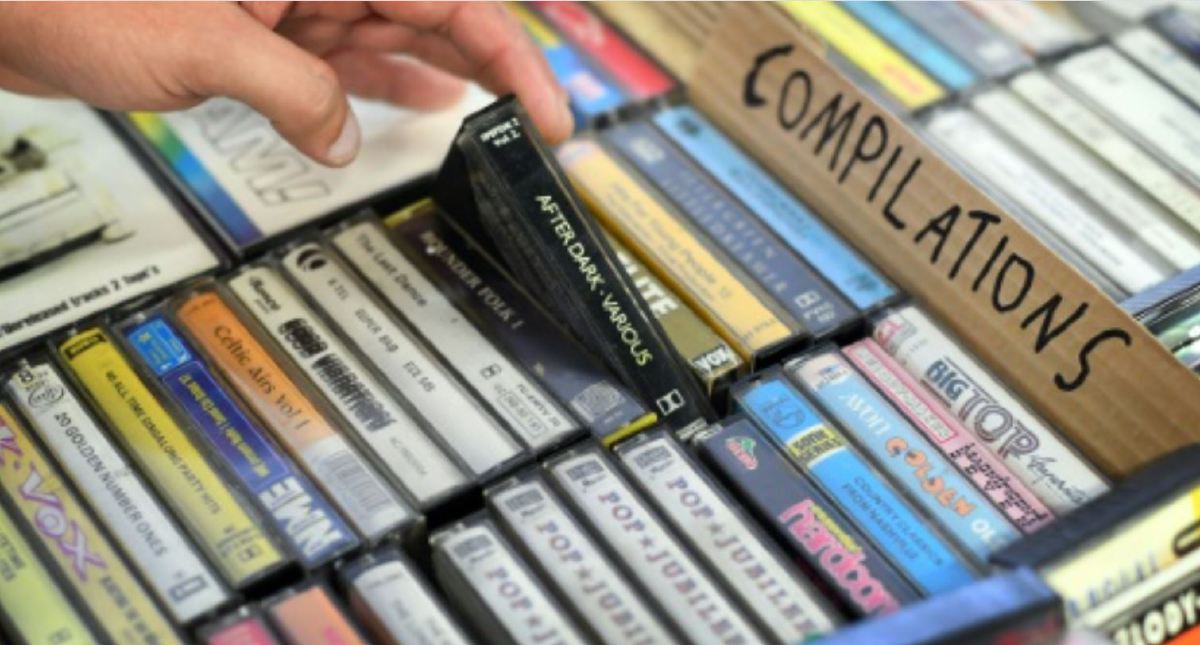 MARS Tapes kedai terakhir di Britain yang menjual kaset. FOTO AFP