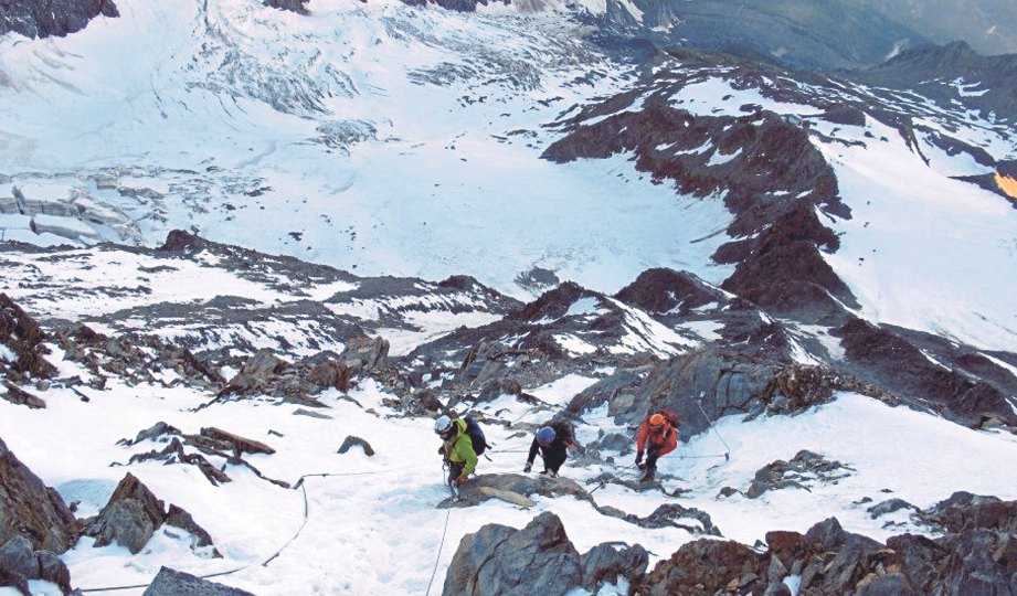 MOUNT Blanc antara lokasi pendakian Alp yang pernah dilaksanakan KJA.