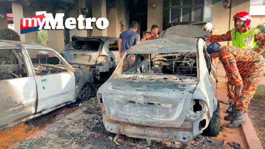 Lima kereta terbakar  Harian Metro