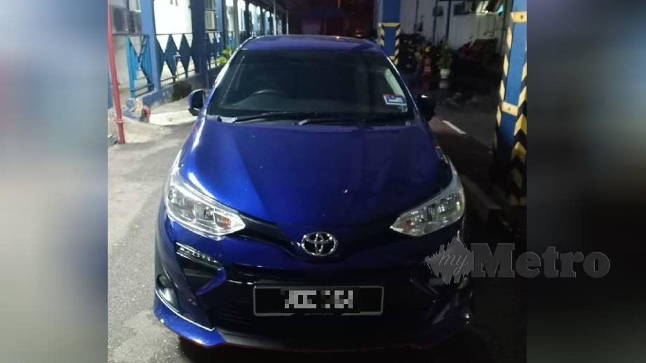 KERETA Toyota Vios dilarikan penjenayah ditemui semula dalam tempoh 48 jam. FOTO ihsan polis