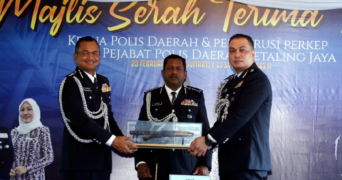 Mohamad Fakhrudin KPD gred A – Ketua Polis Selangor