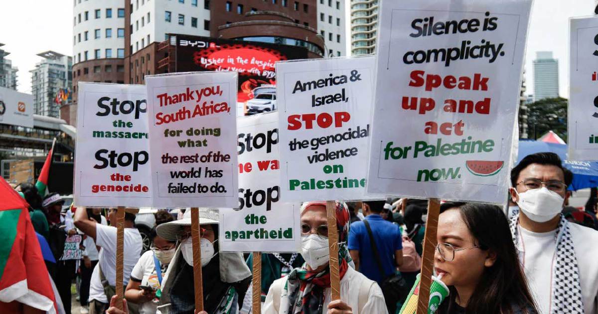 'Netanyahu anda tak boleh lari, kami dakwa anda lakukan genosid'