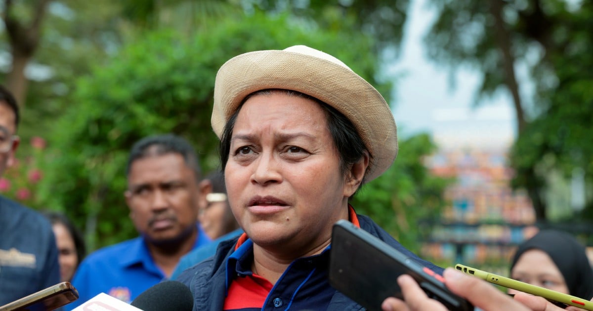 'PN seolah-olah tahu akan kalah PRK Kuala Kubu Baharu' – Azalina