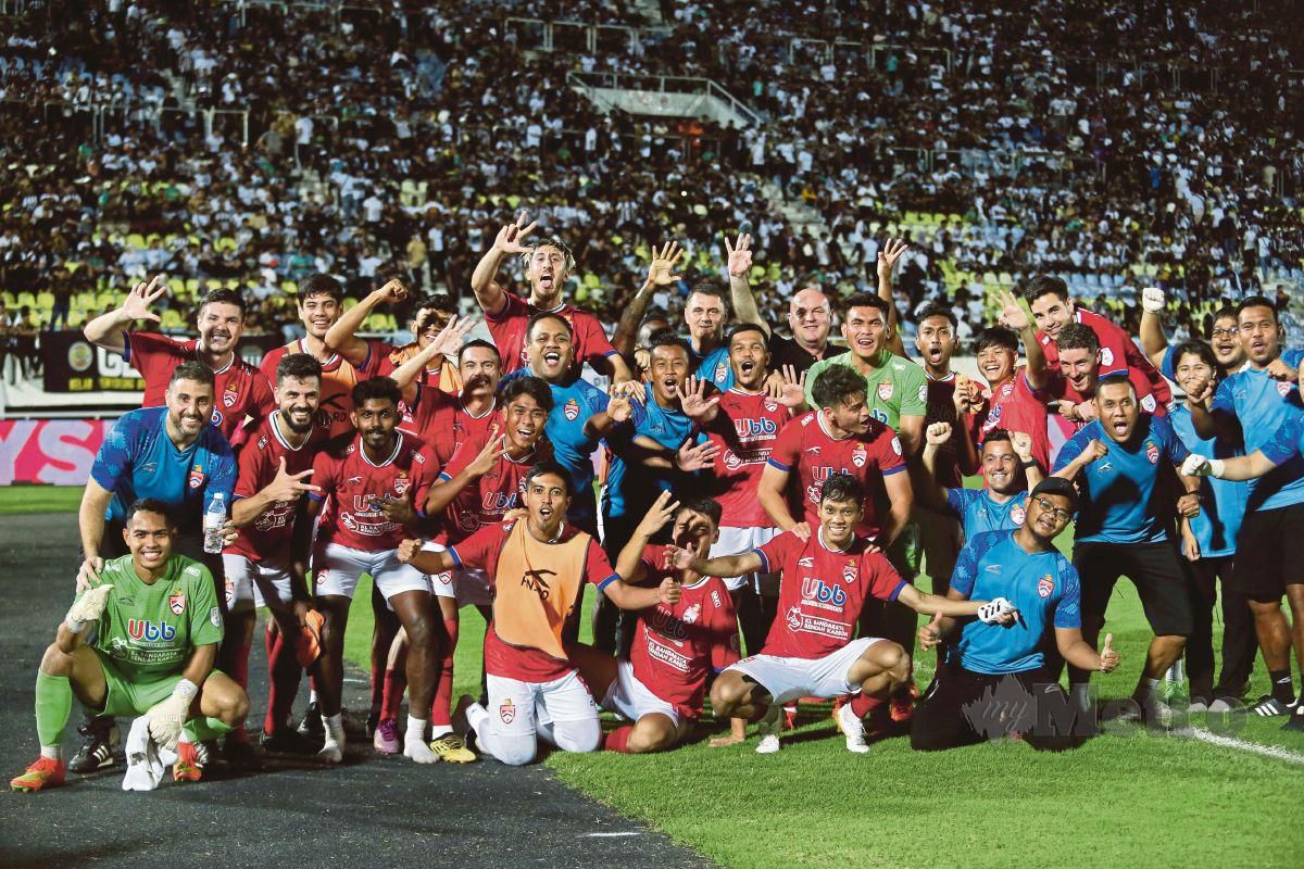 KL City antara pasukan berjaya di Liga Super. FOTO GHAZALI KORI