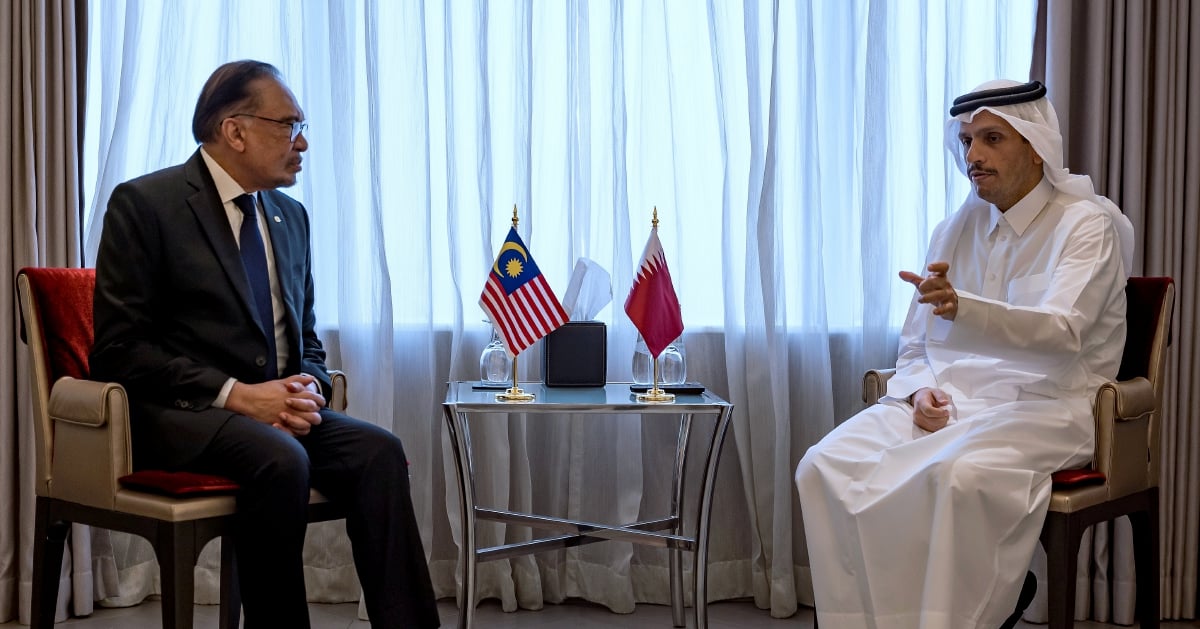 Anwar bertemu PM Qatar, zahirkan kesediaan Malaysia beri rawatan kepada rakyat Palestin