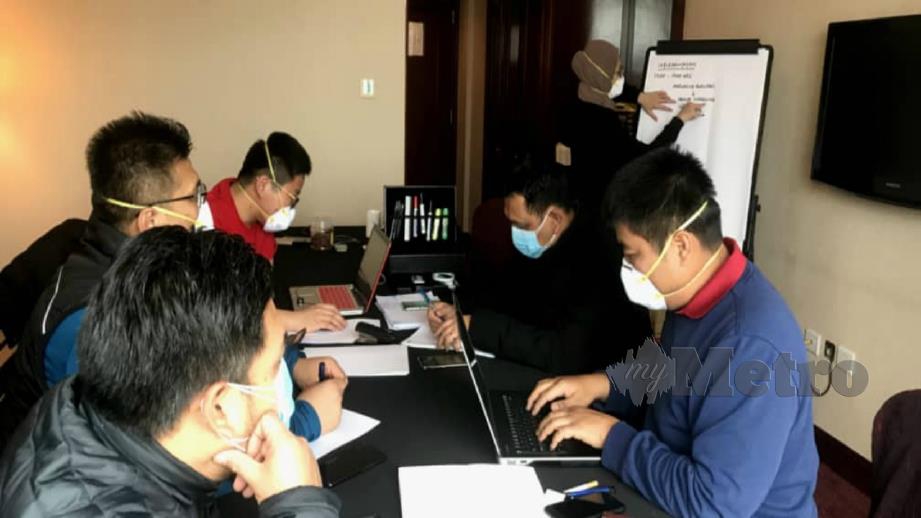 Pasukan petugas Kedutaan Besar Malaysia di Beijing sudah memulakan operasi bilik sekretariat untuk membantu proses membawa pulang rakyat Malaysia dari Wuhan. Foto Ihsan Kedutaan Besar Malaysia