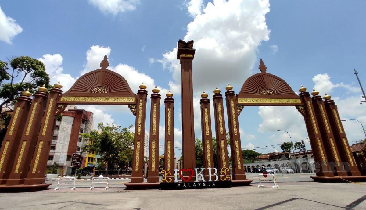 MENARA Rehal di Kota Bharu, Kelantan. FOTO Arkib NSTP.