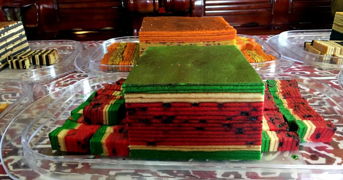 kek lapis sarawak paling sedap