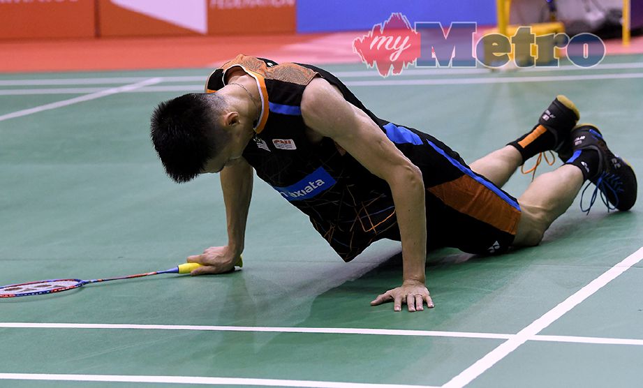 CHONG Wei tewas kepada pemain Jepun Kenta Nishimoto 21-19, 18-21, 19-21 pada Kejohanan Perodua Malaysia Masters 2018 di Axiata Arena KL Sports City. Foto DAYANA NABILA SHAIPUL ANUAR