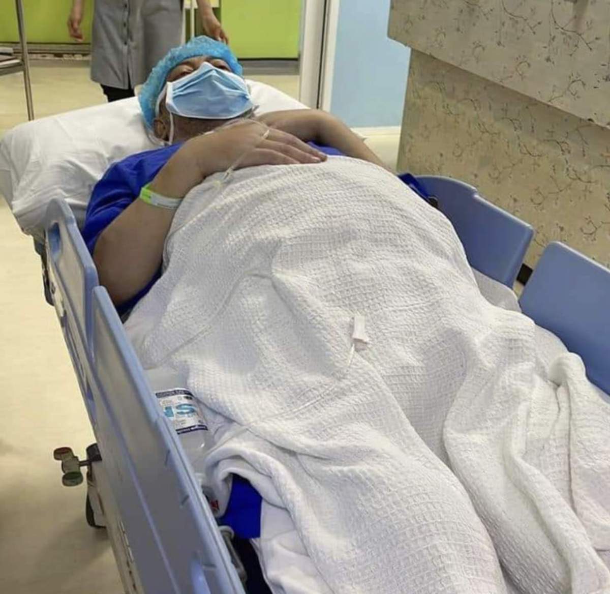 HASHIM Mustapha yang menjalani pembedahan memotong kaki kirinya akibat jangkitan kuman kini dilaporkan semakin baik. FOTO Ihsan Pembaca
