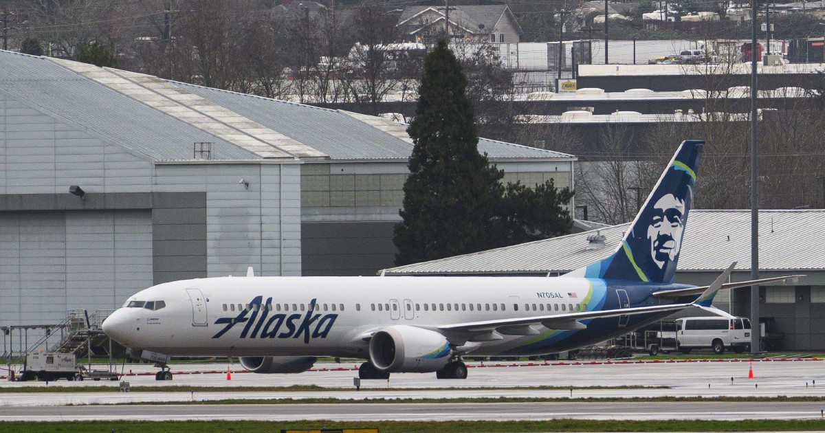 Alaska Airlines: Banyak bolt longgar pada pesawat Boeing Max 9