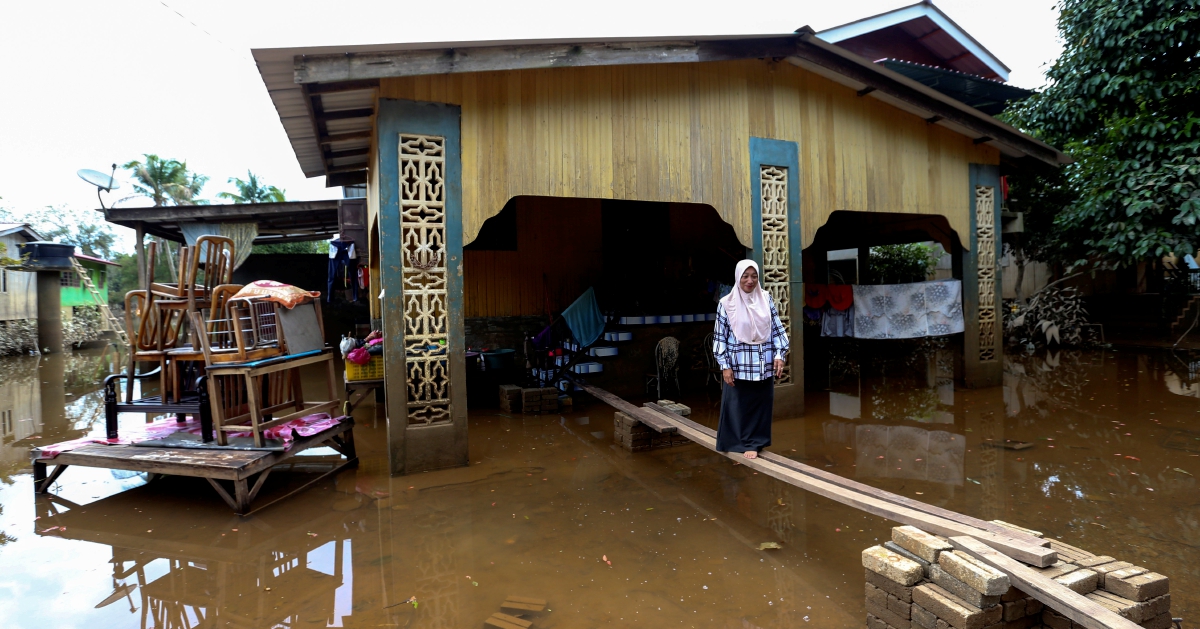 Resah Lihat Banjir Termenung [metrotv] Harian Metro