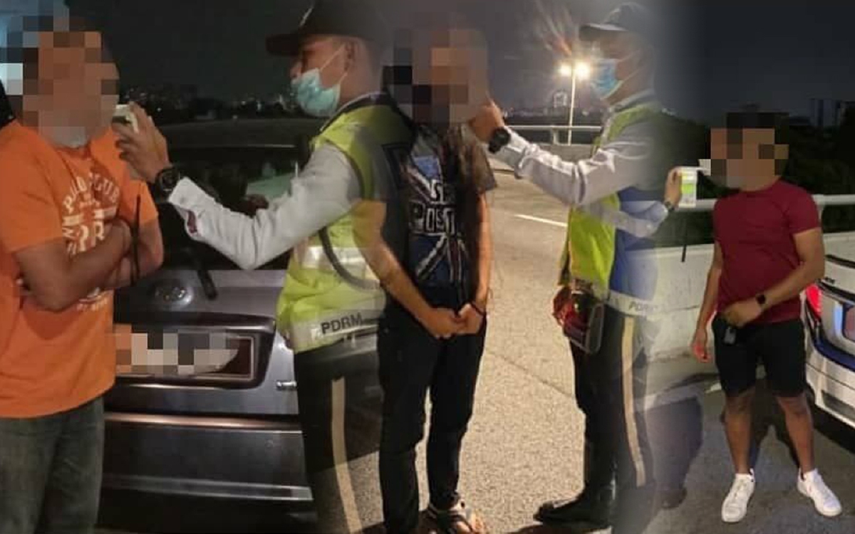 TIGA lelaki yang memandu di bawah pengaruh alkohol ditahan dalam op alkohol  dan pencegahan jenayah di daerah Petaling Jaya semalam. FOTO IHSAN PDRM