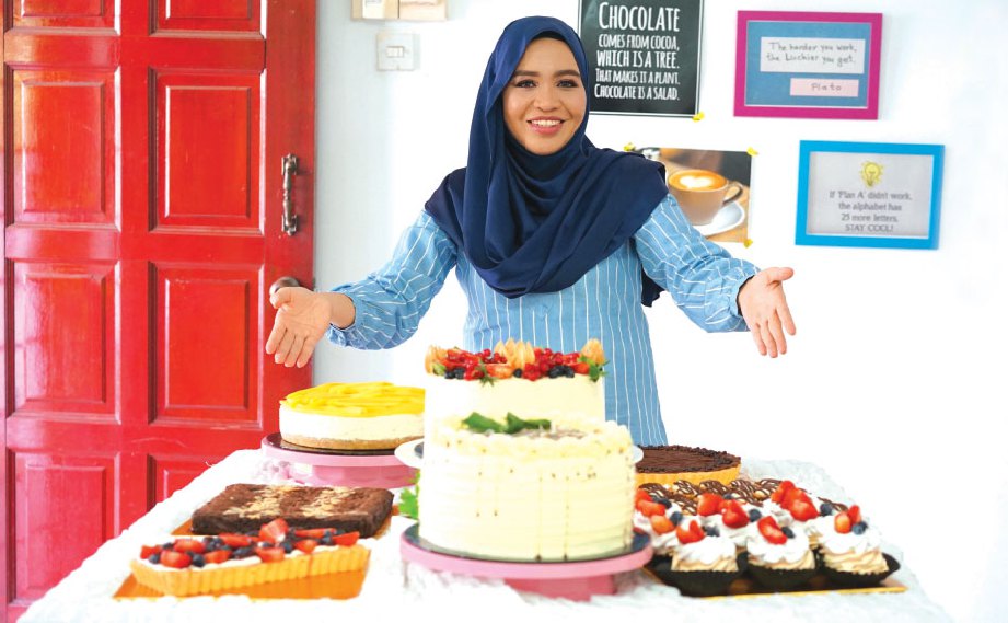 ANTARA kek yang dihasilkan Nurul Abidah.