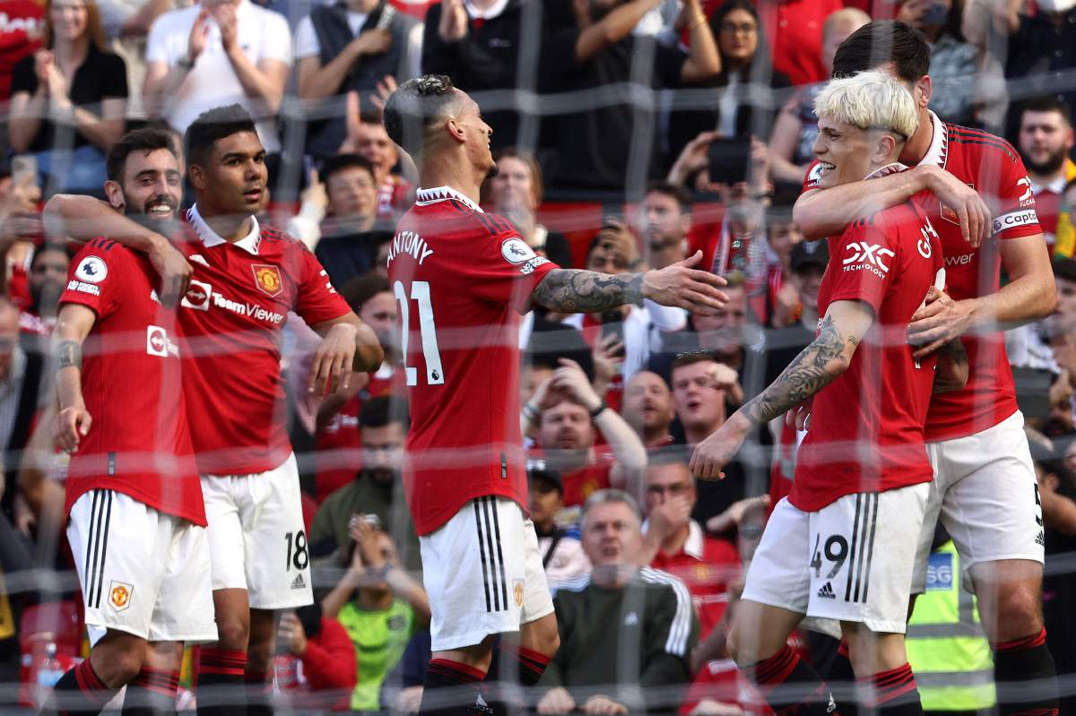 MAN United hanya memerlukan satu mata lagi untuk layak ke Liga Juara-Juara. FOTO AFP