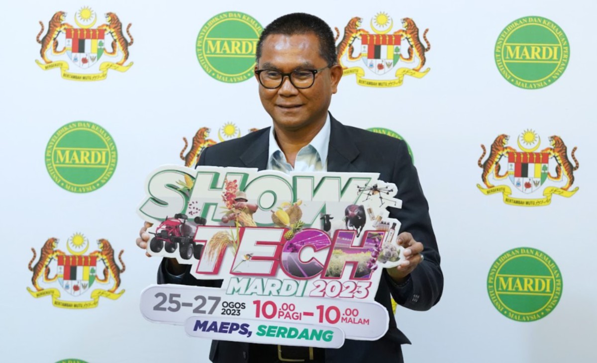 MOHAMAD Zabawi mempromosikan Showtech Mardi 2023 yang bermula 25 Ogos ini. FOTO Ihsan Mardi