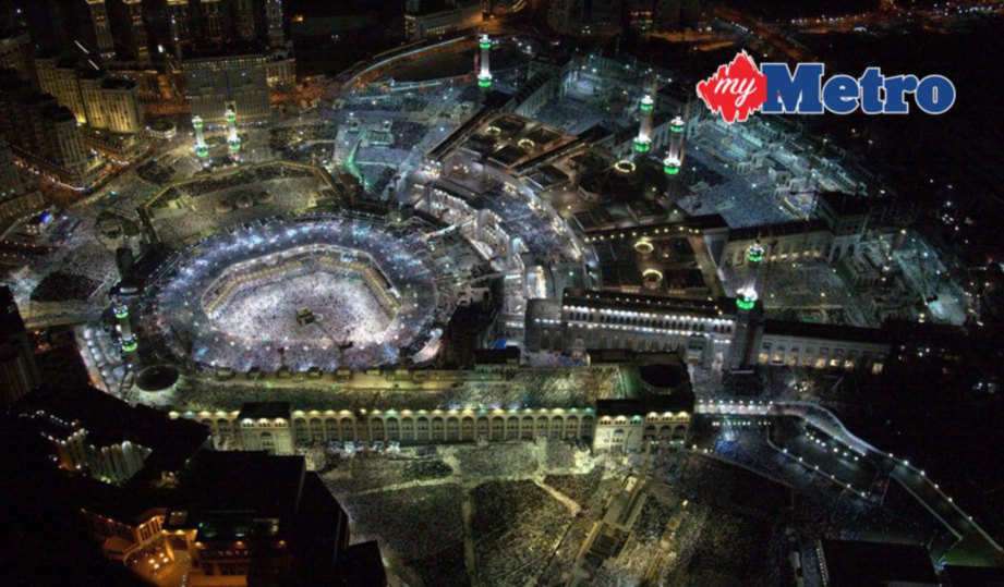 SUASANA di Masjidilharam, Makkah, malam kelmarin.  