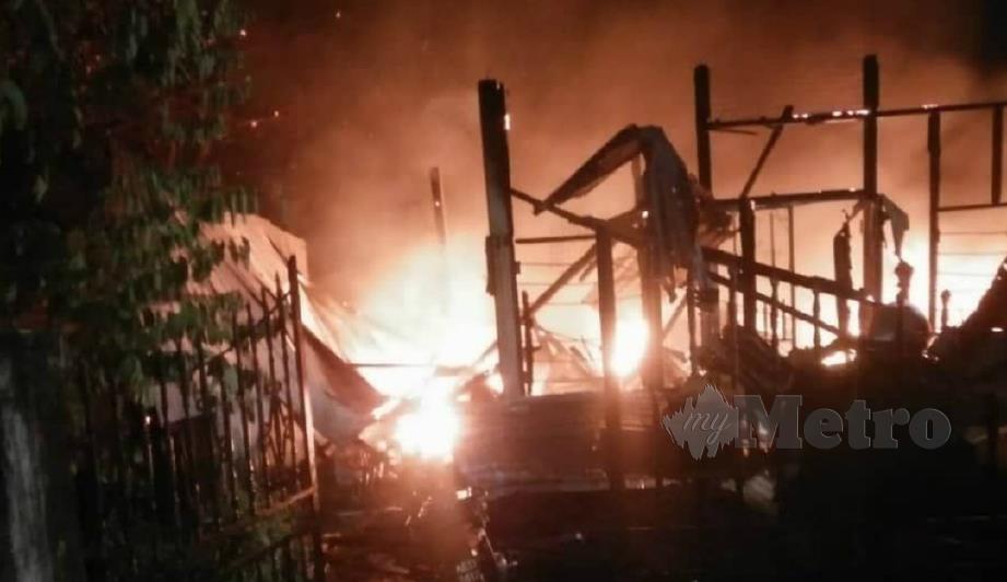 KEADAAN rumah mangsa. FOTO Ihsan Bomba 