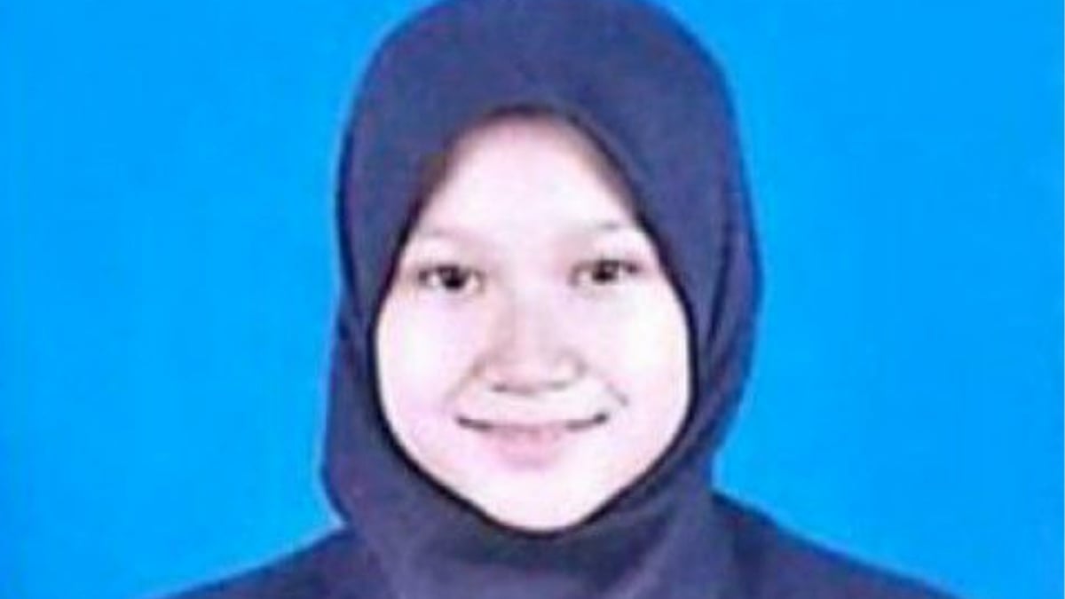 FATIN Darynn Erisha Azmirudin hilang dari asrama sebuah sekolah berasrama penuh di Hulu Terengganu. FOTO Ihsan Polis