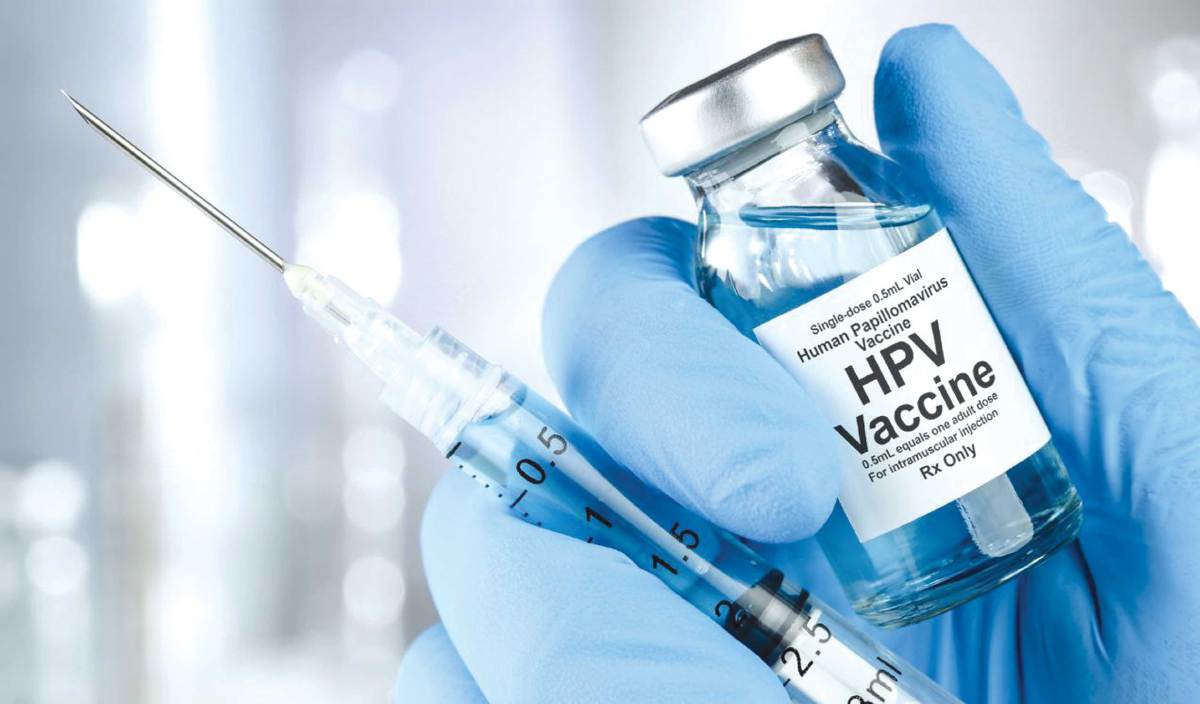 LINDUNGI faraj daripada virus HPV dan ambil suntikan vaksinasi kerana ia boleh merebak melalui hubungan seksual.